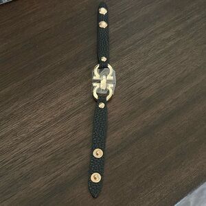 Chic Black Bracelet with Gold Accents